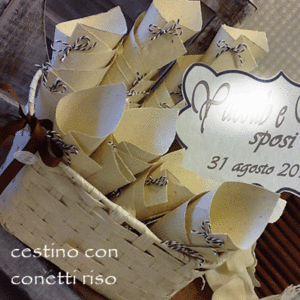 cestino con conetti riso