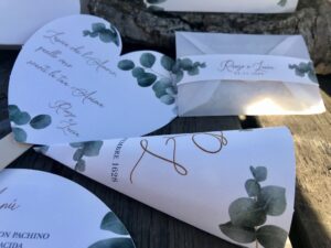 Conetto o bustina per il lancio del riso: quale preferisci?